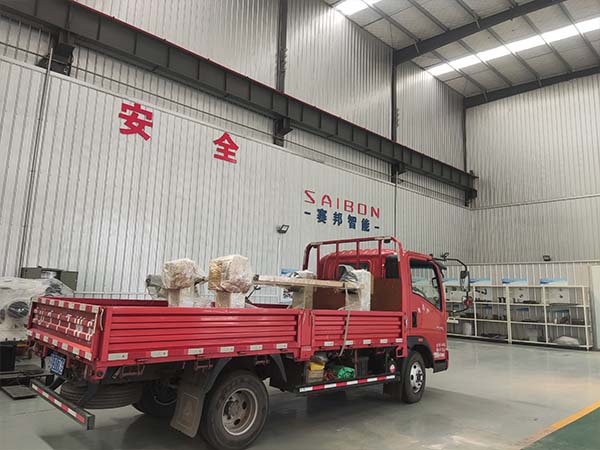 首尾框架焊接變位機發(fā)貨 首尾框架焊接變位機發(fā)貨