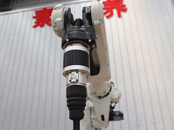焊接機(jī)器人的常見問題及解決措施 焊接機(jī)器人的常見問題及解決措施